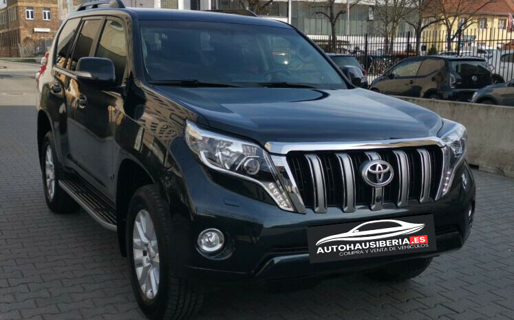 Toyota Land Cruiser 2,8D – 4D TEC – ED lleno