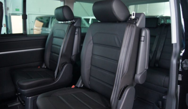 VOLKSWAGEN MULTIVAN HIGHLINE 2.5L TDI lleno